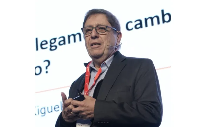 22.Miguel-Kiguel-gal