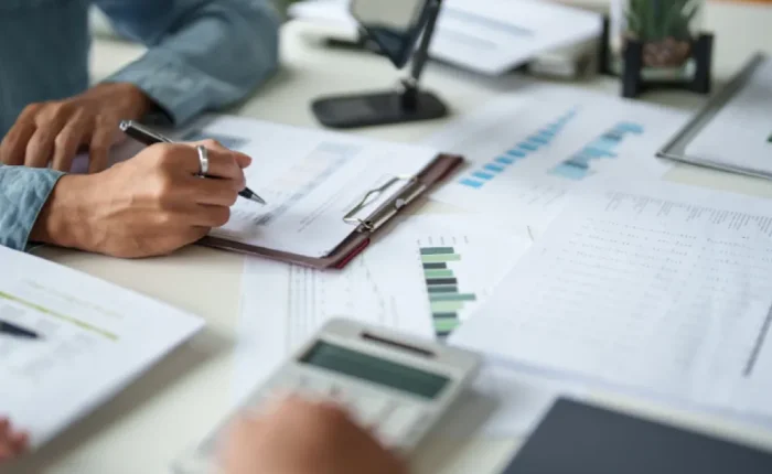 12.Empleo---Reducción-aportes-patronales-gal